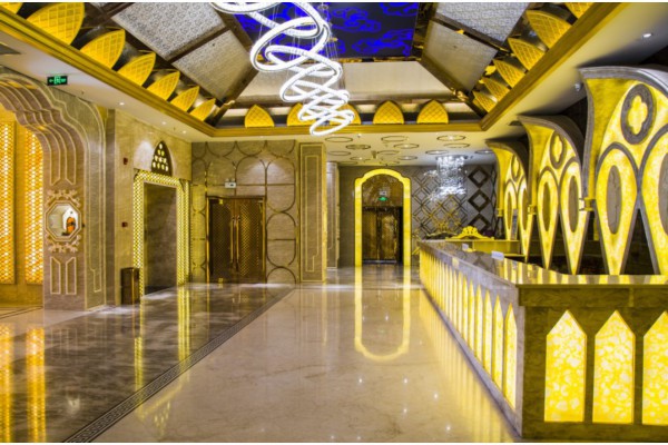 重庆帅哥按摩，放松身心两不误，体验正宗巴蜀风情！