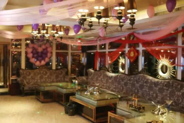 享受极致按摩，重庆男技师带你走进养生新天地